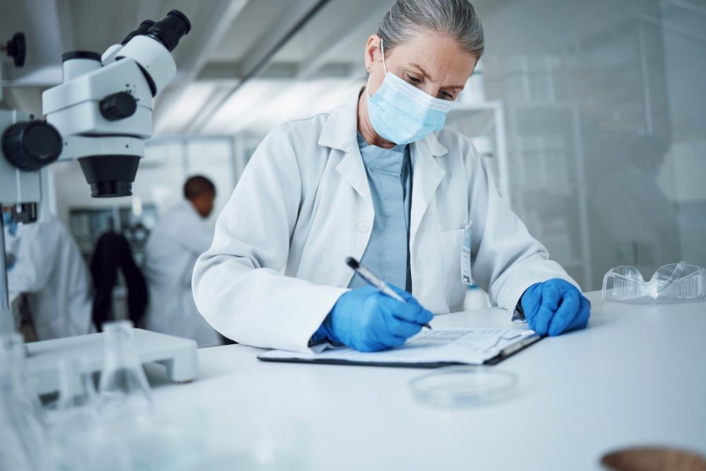 Navigating Regulatory Compliance: Environmental Monitoring in Biopharmaceutical Facilities